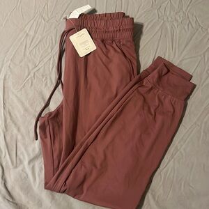 Fabletics high waisted performance jogger